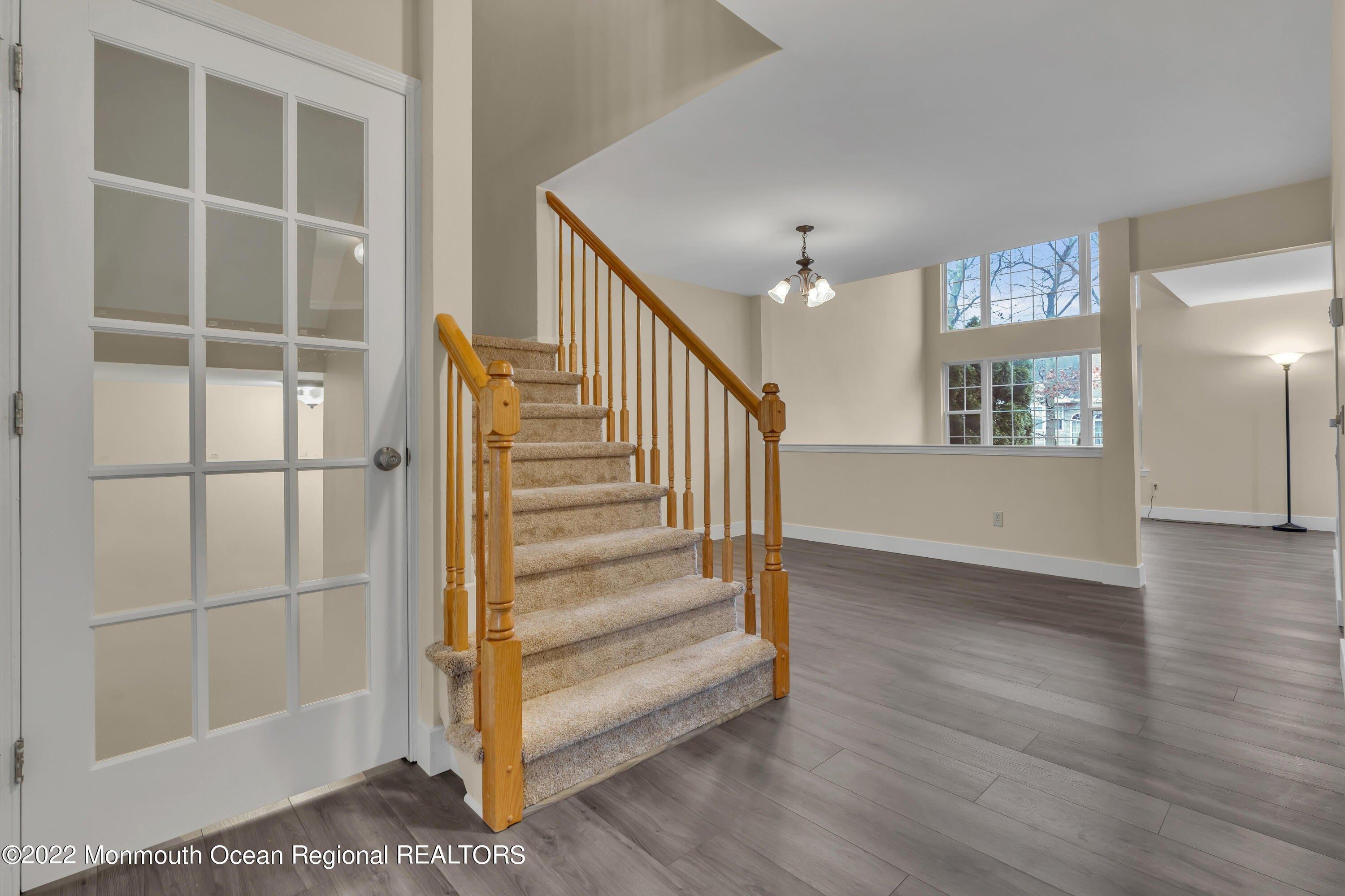 Saddle Back Ln, Toms River, NJ 08755