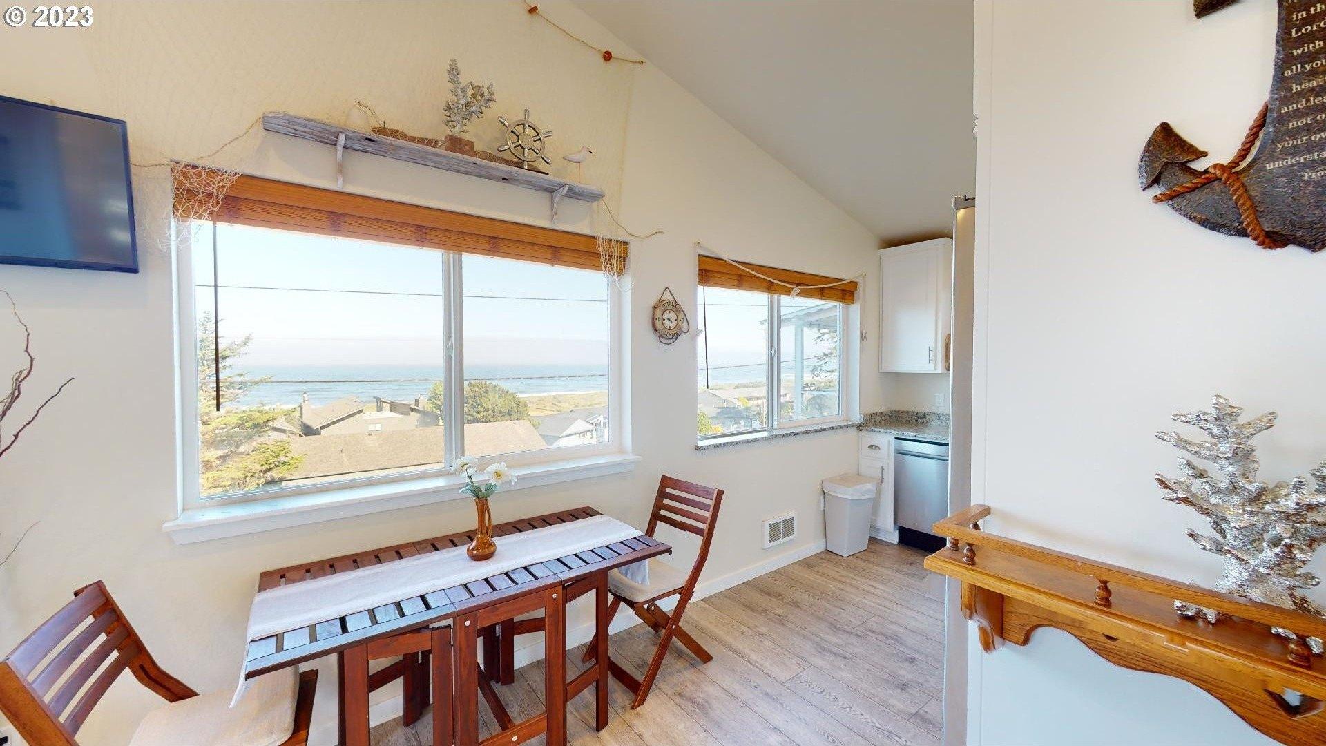 Kerber Dr, Gold Beach, OR 97444