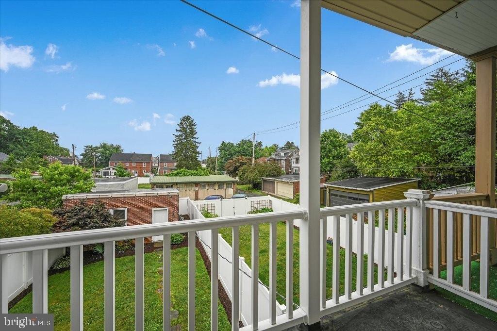 W Clay St, Lancaster, PA 17603