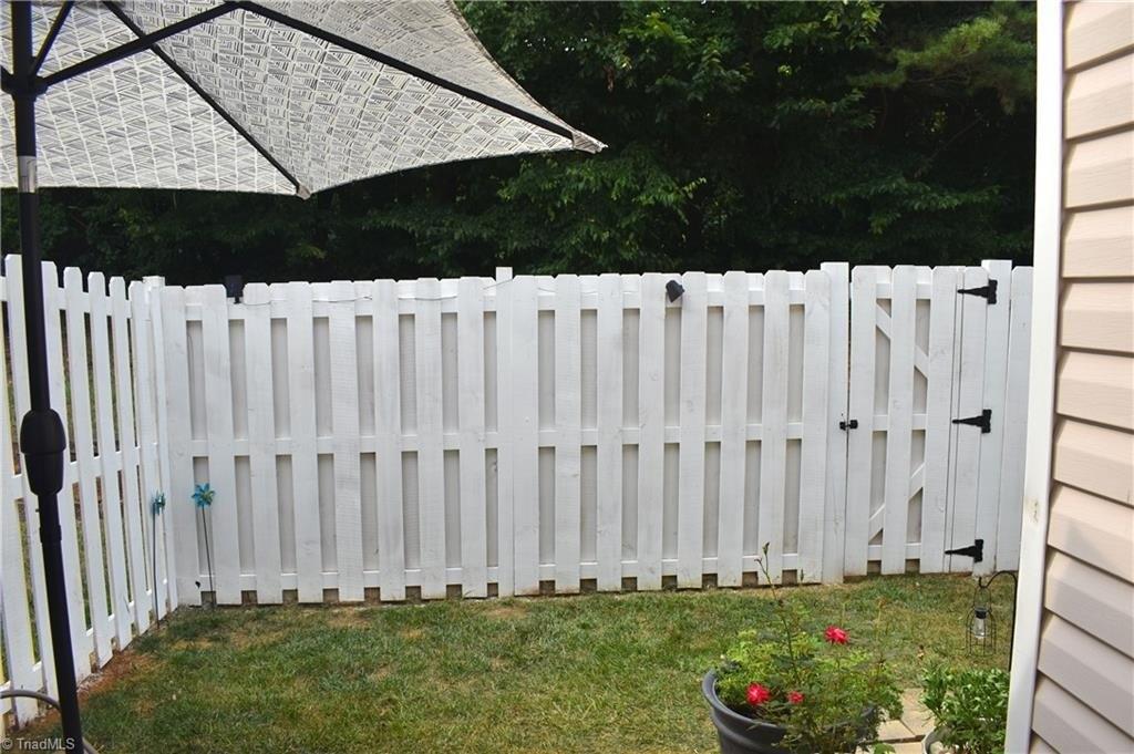 Double Eagle Dr, Whitsett, NC 27377