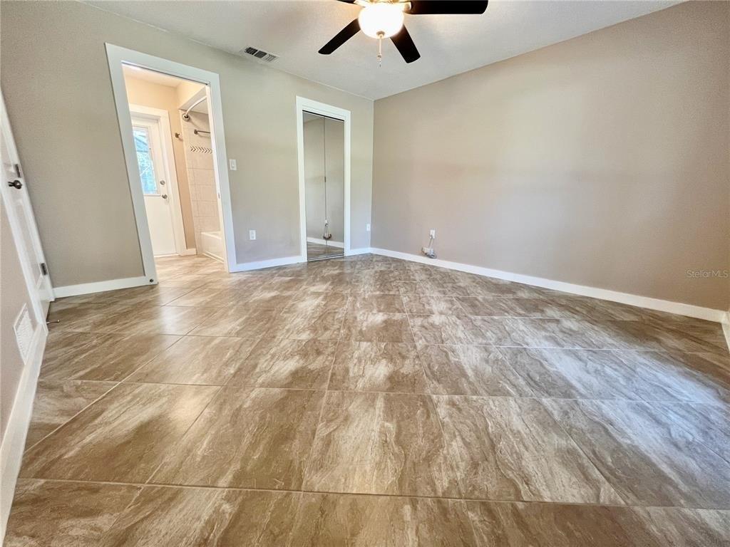 Pauline Ave, Sarasota, FL 34231
