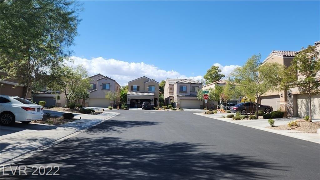 Spirit Vale Ave, Las Vegas, NV 89117