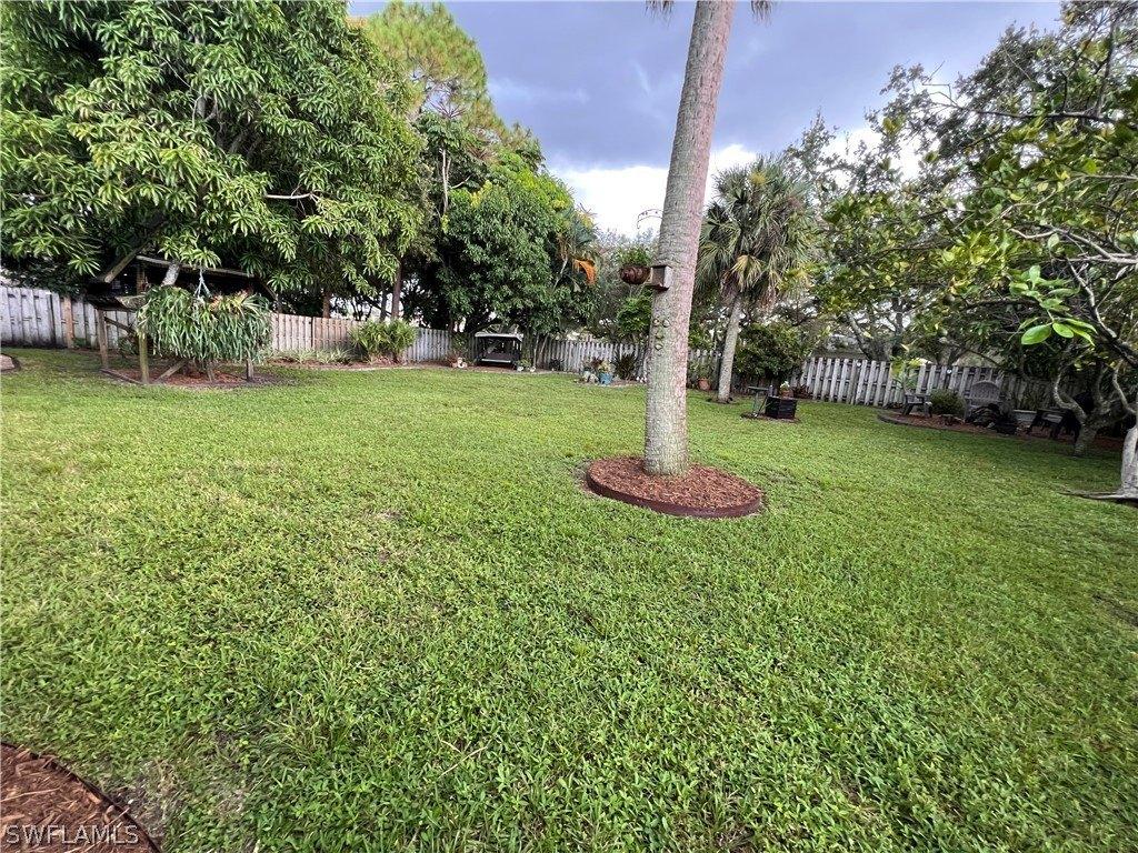 River Reach Dr, Naples, FL 34104