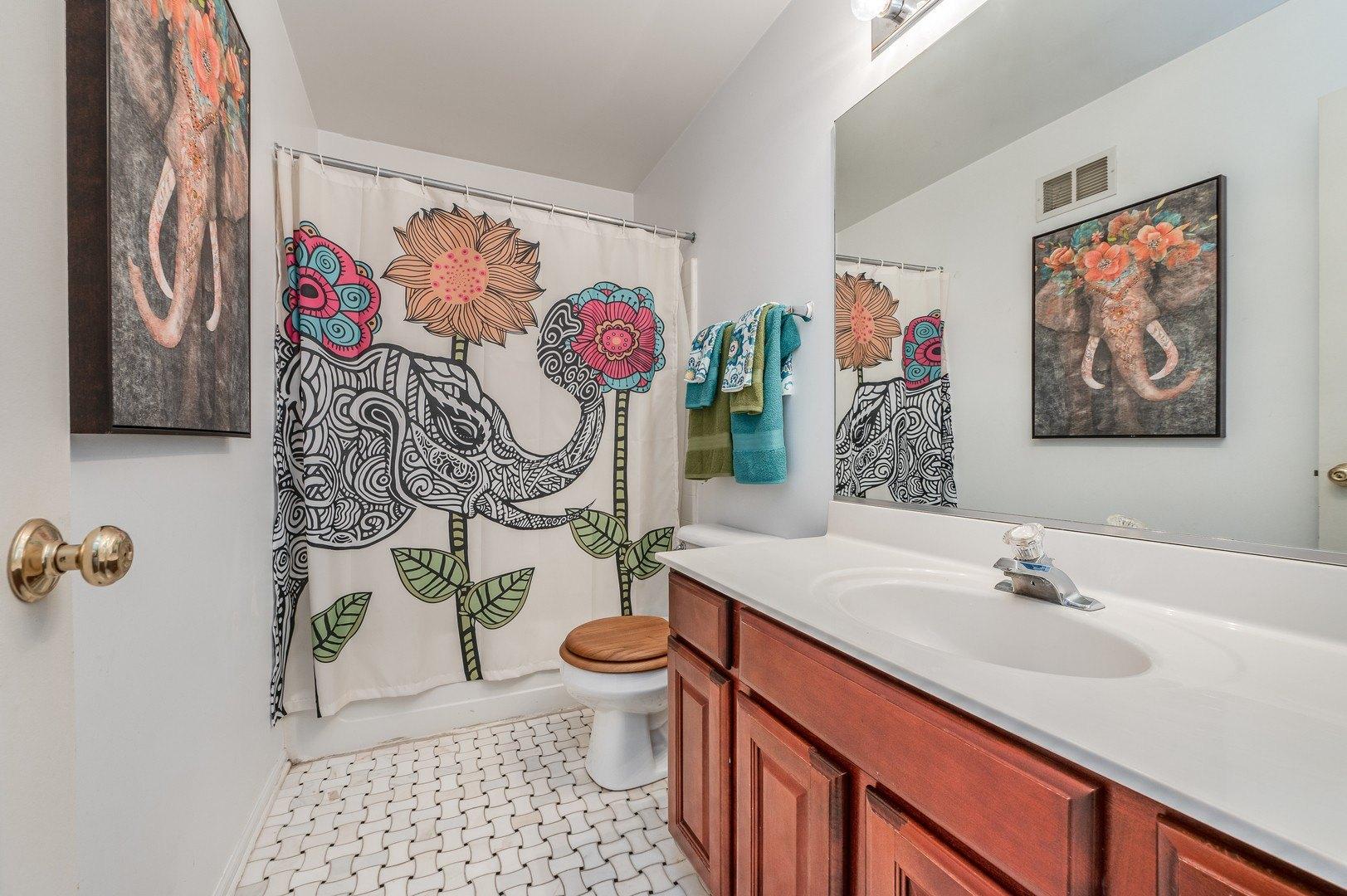 Symphony Dr, Aurora, IL 60504