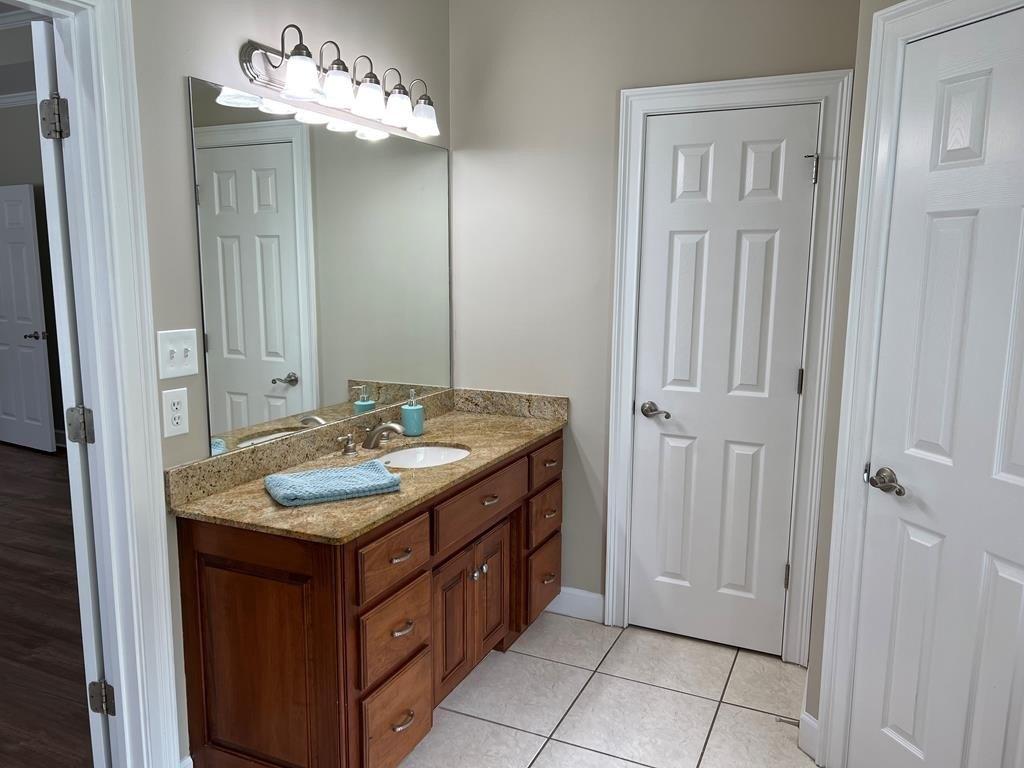 Old Meadow Rd, Valdosta, GA 31605