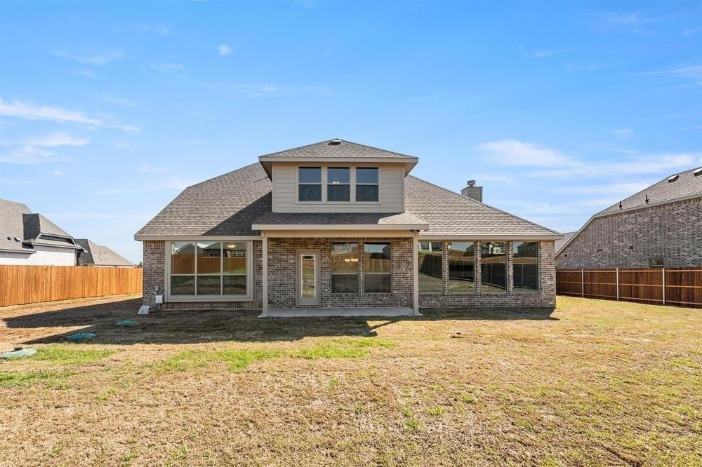 Eagles Blf, Godley, TX 76044