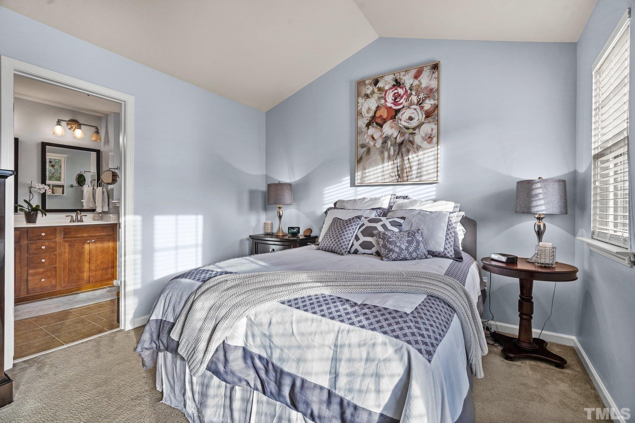 Hammond Oak Ln, Wake Forest, NC 27587