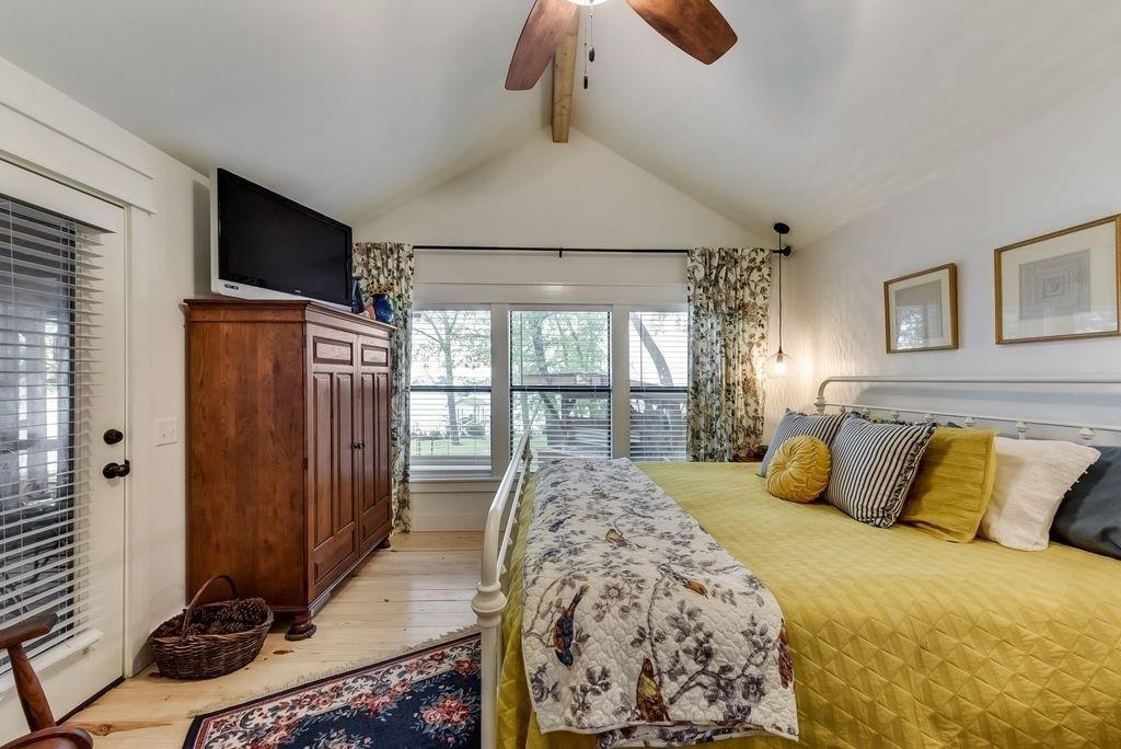Adams Row, Streetman, TX 75859