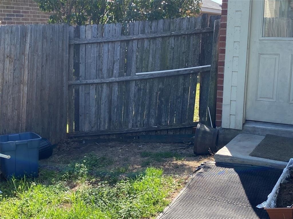 Brown Fox Dr, Fort Worth, TX 76244