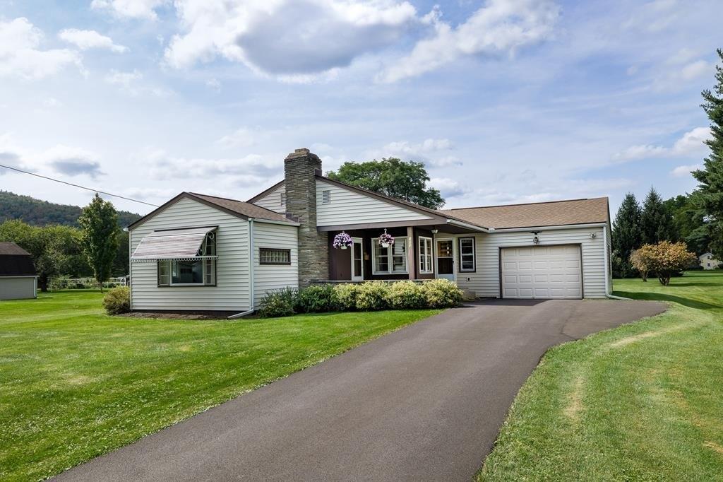 Oak Ave, Elkland, PA 16920