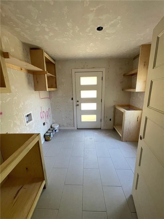 W Apache St, Norman, OK 73069