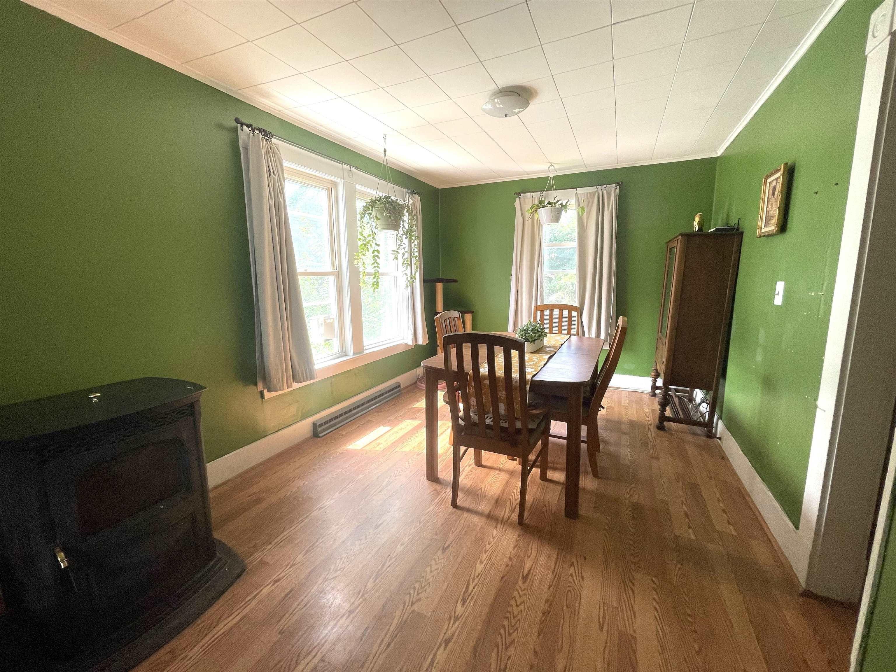 Joliet St, Laconia, NH 03246