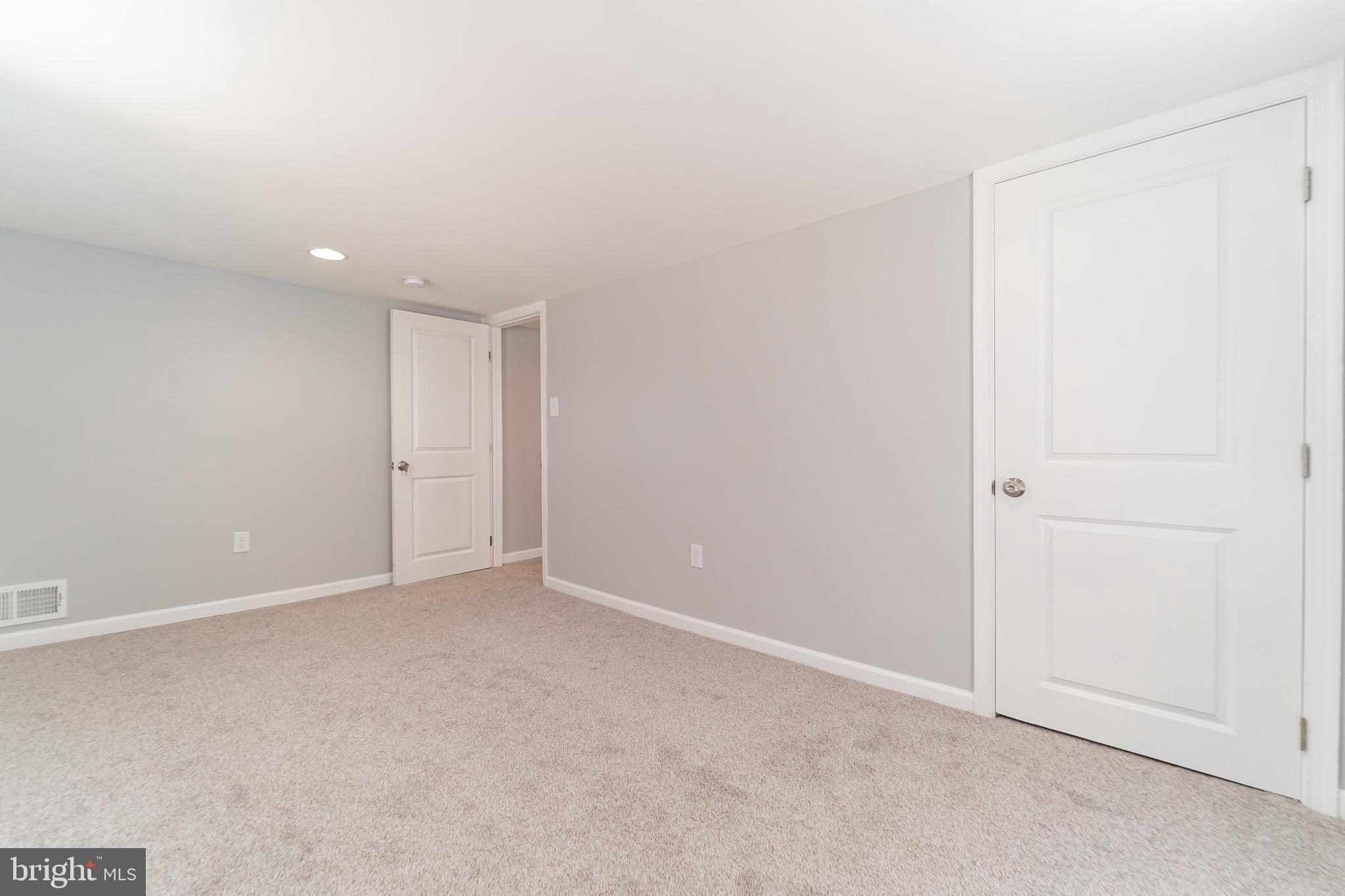 Hamilton Ave, Baltimore, MD 21206