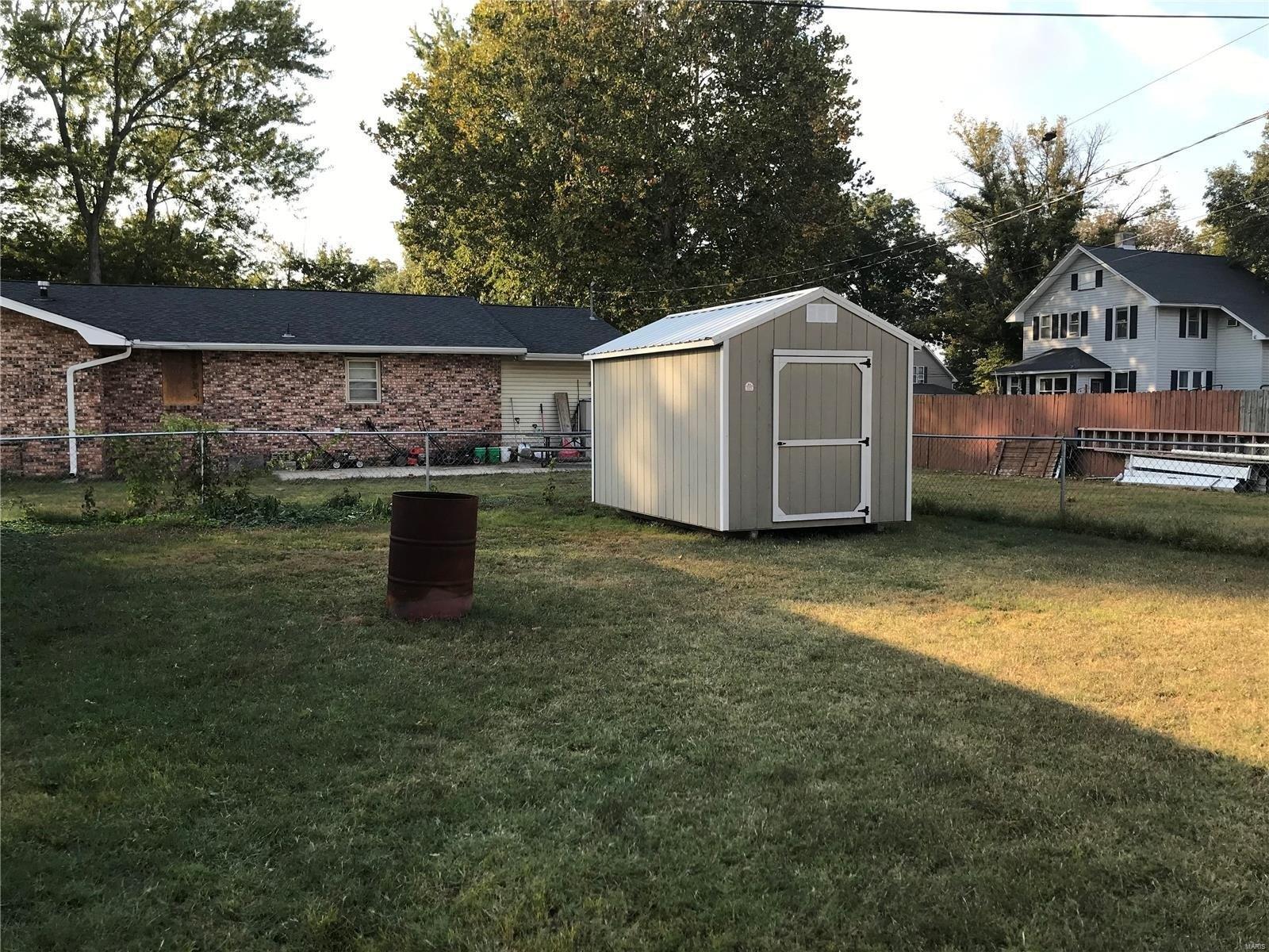 Easy St, Chaffee, MO 63740