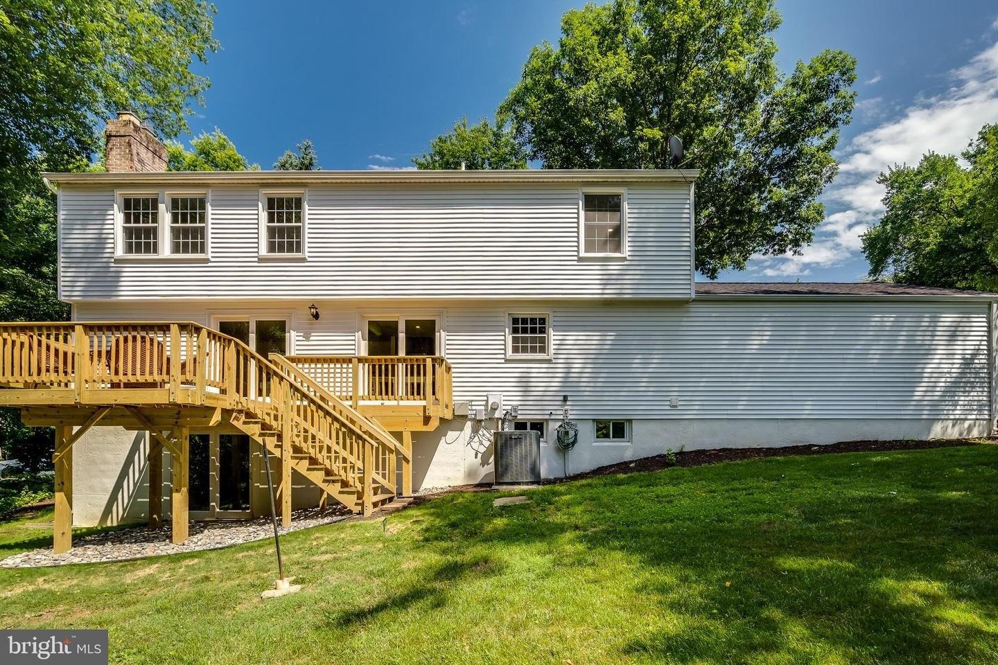 Burr Oak Way, Burke, VA 22015