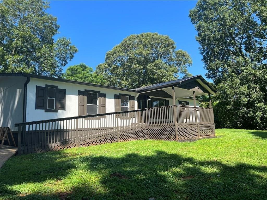 Candler Rd, Pendergrass, GA 30567