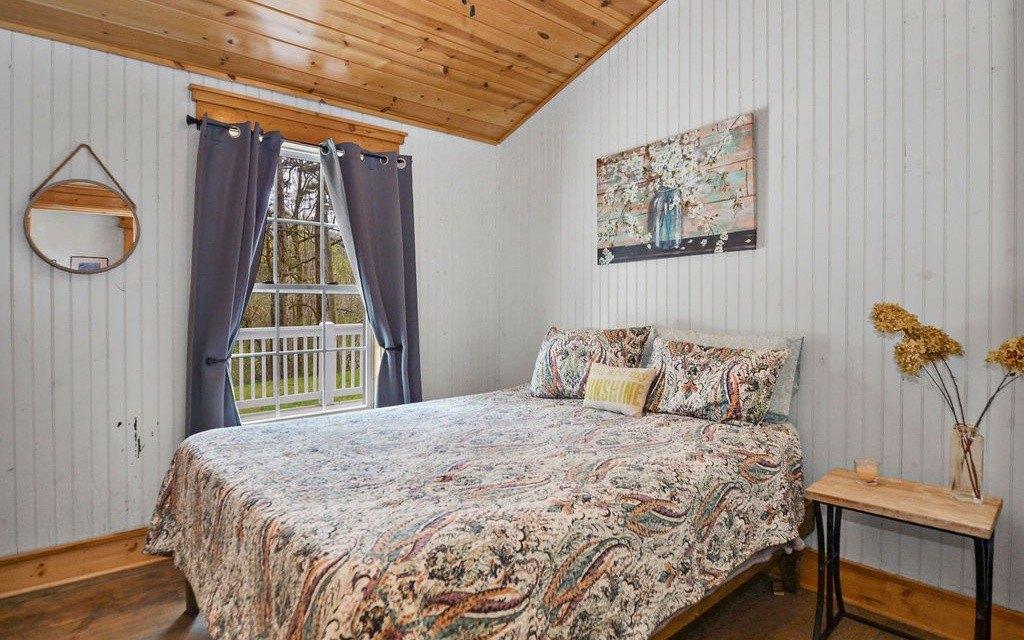 Archers Creek Ct, Emerald Isle, NC 28594