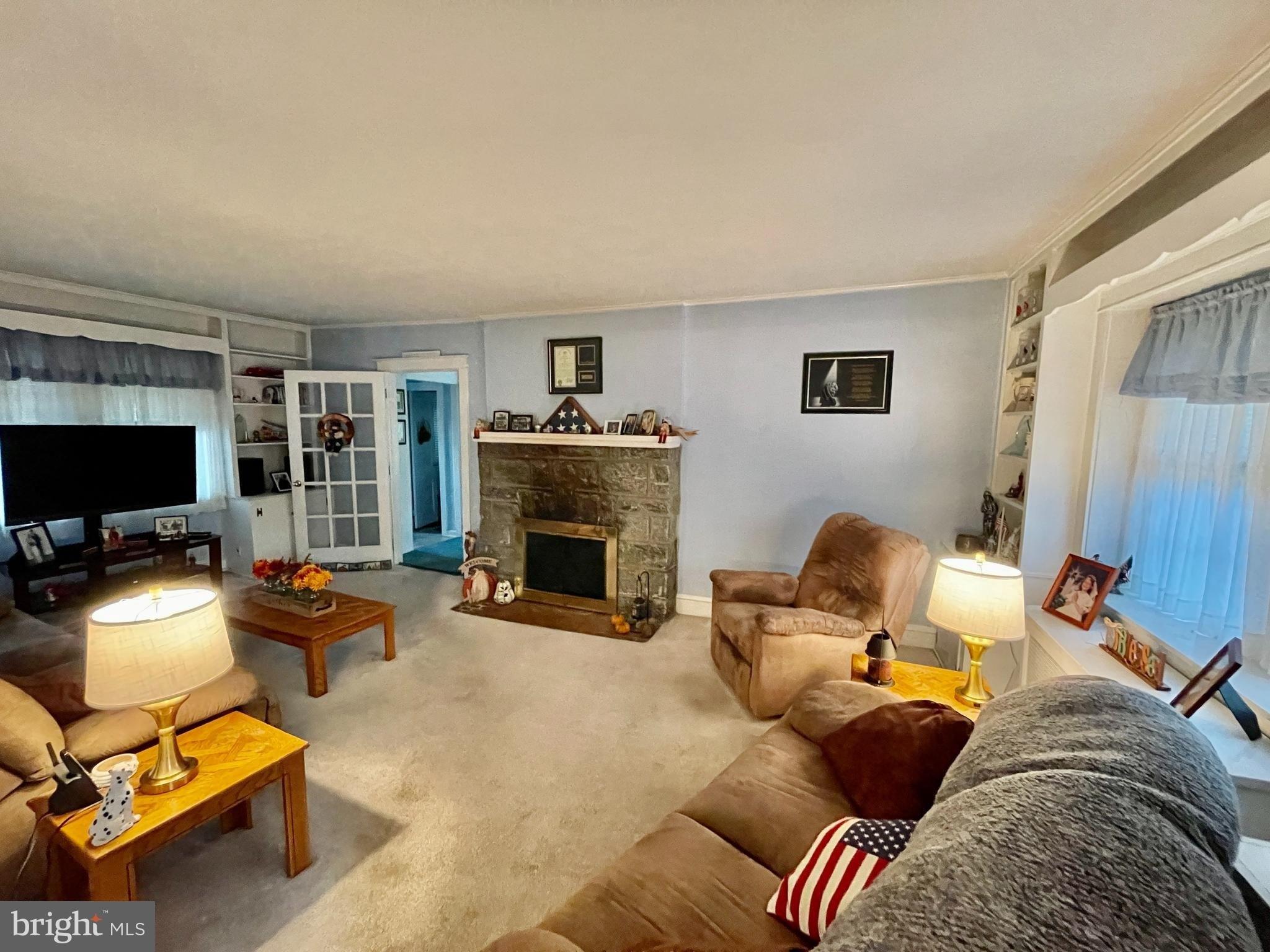 Lindale Ave, Drexel Hill, PA 19026