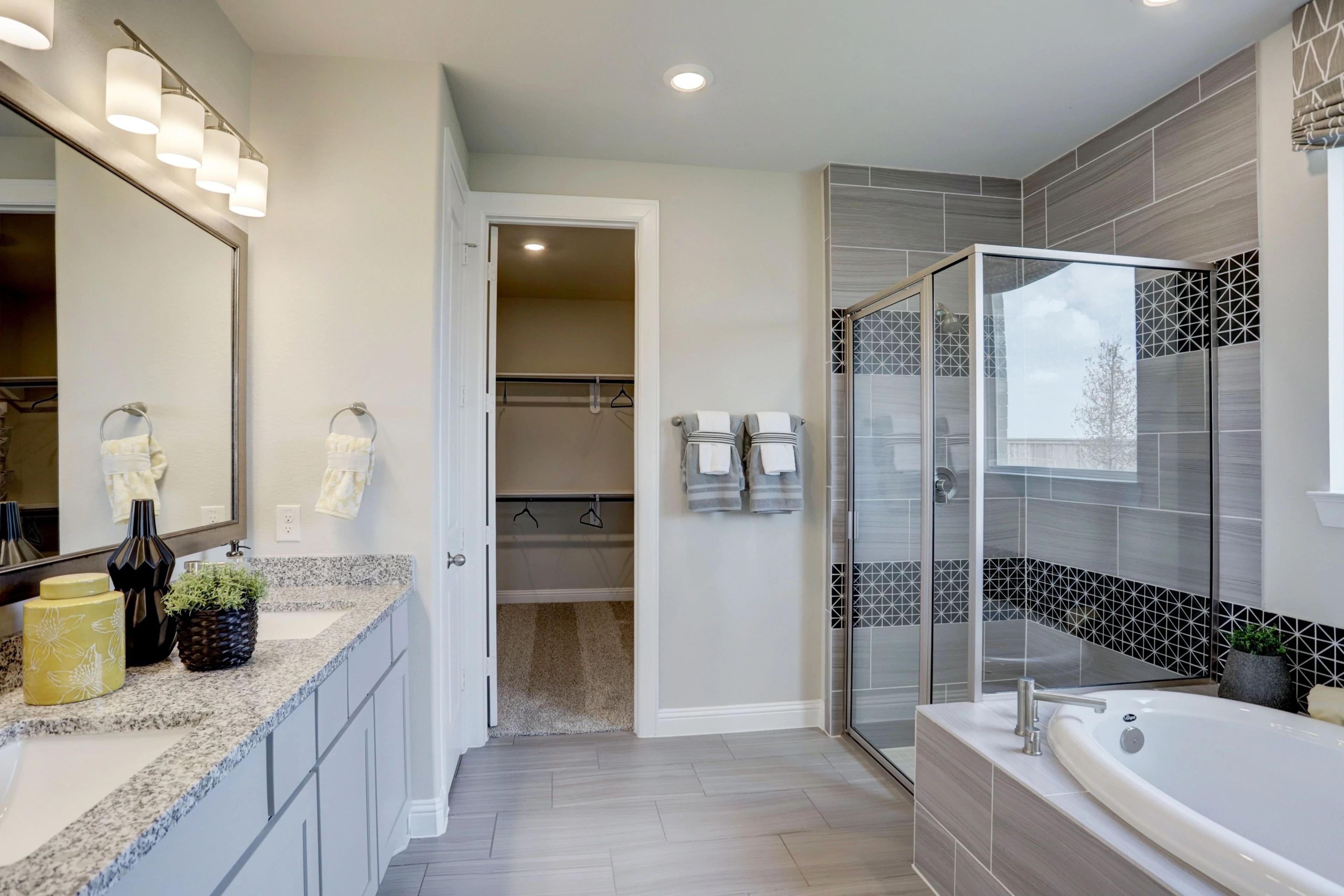 Ocean Palms Dr, Katy, TX 77493