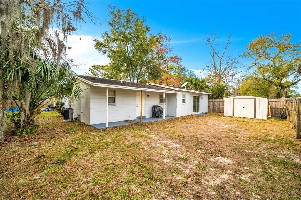 College Park Ln, Tampa, FL 33612