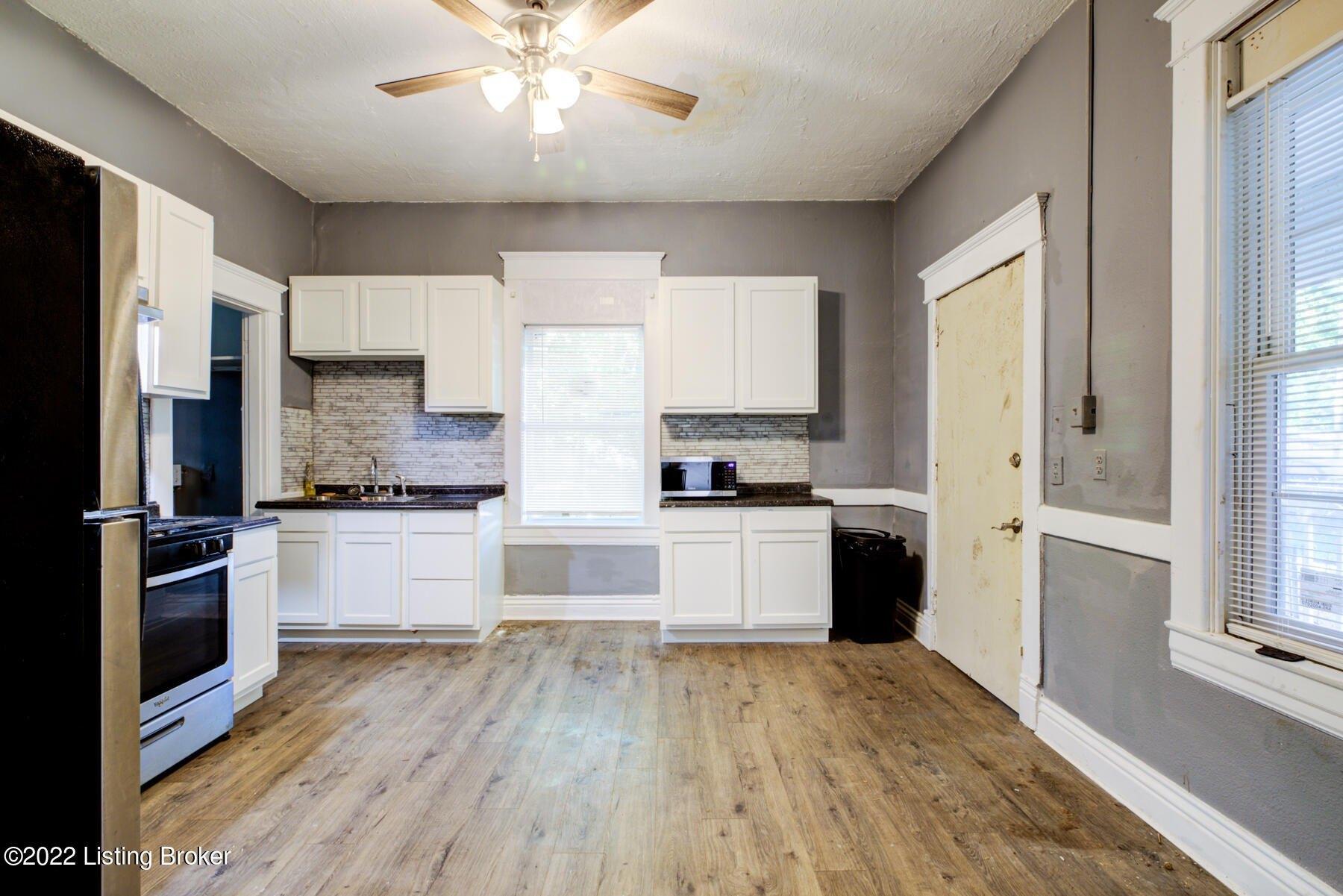Date St, Louisville, KY 40210