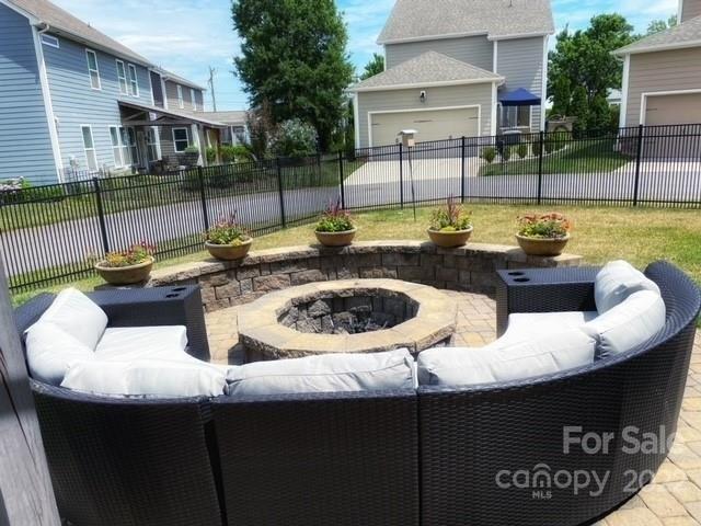 Gardenia St, Belmont, NC 28012