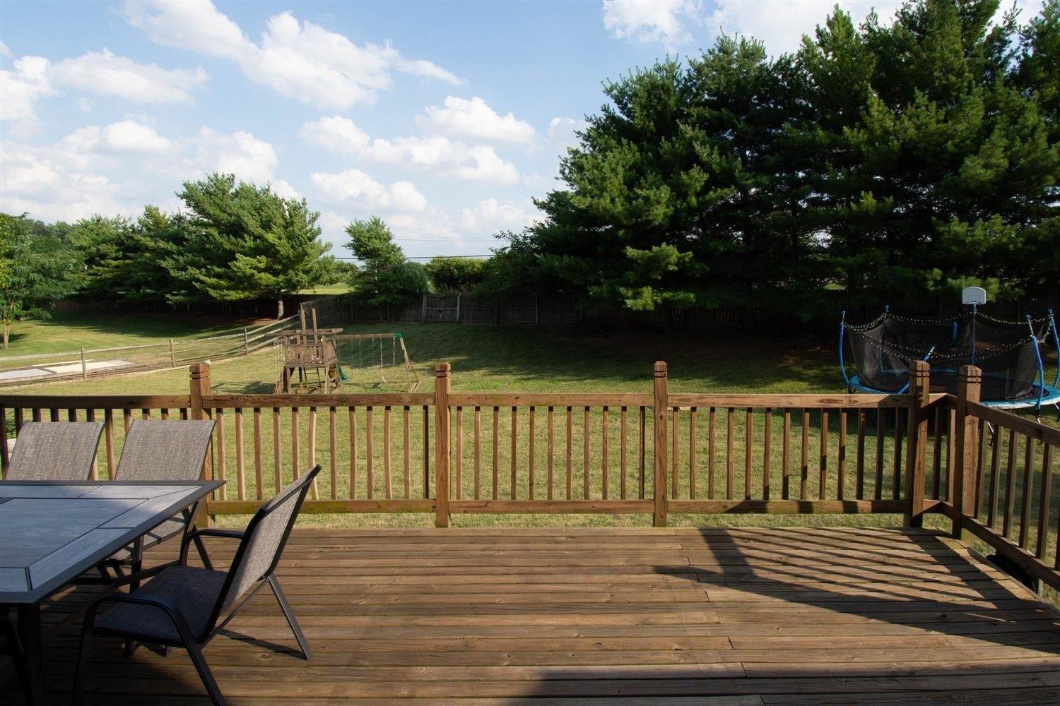Westbourne Ct, Hamilton, OH 45011