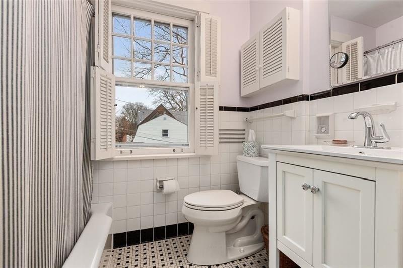 Ben Hur St, Pittsburgh, PA 15208