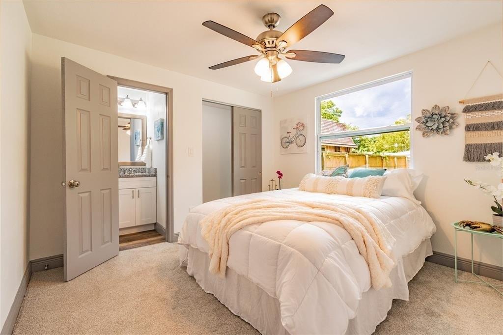 17th St N, Saint Petersburg, FL 33714