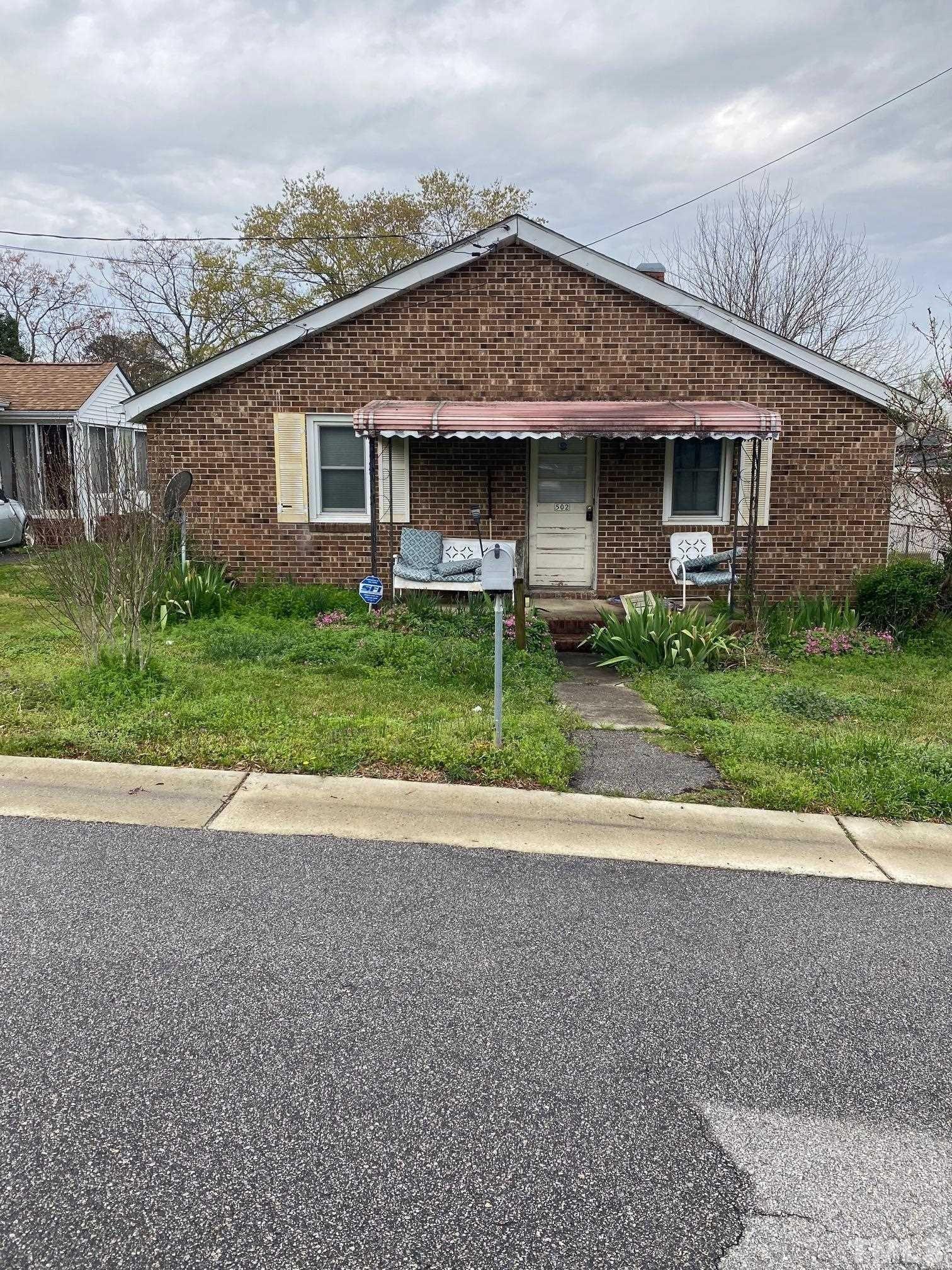 1st St, Apex, NC 27502