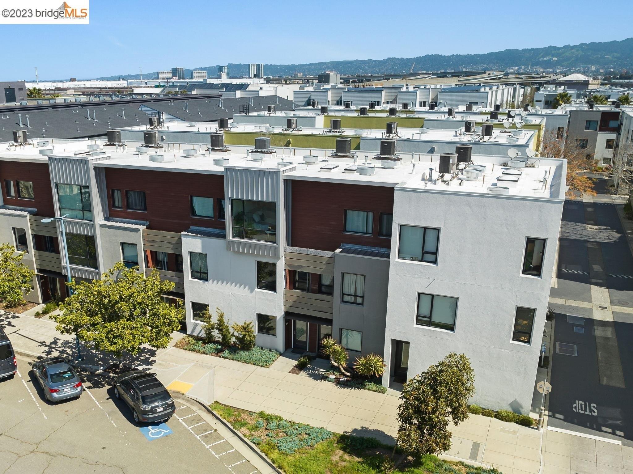 12th St, Oakland, CA 94607