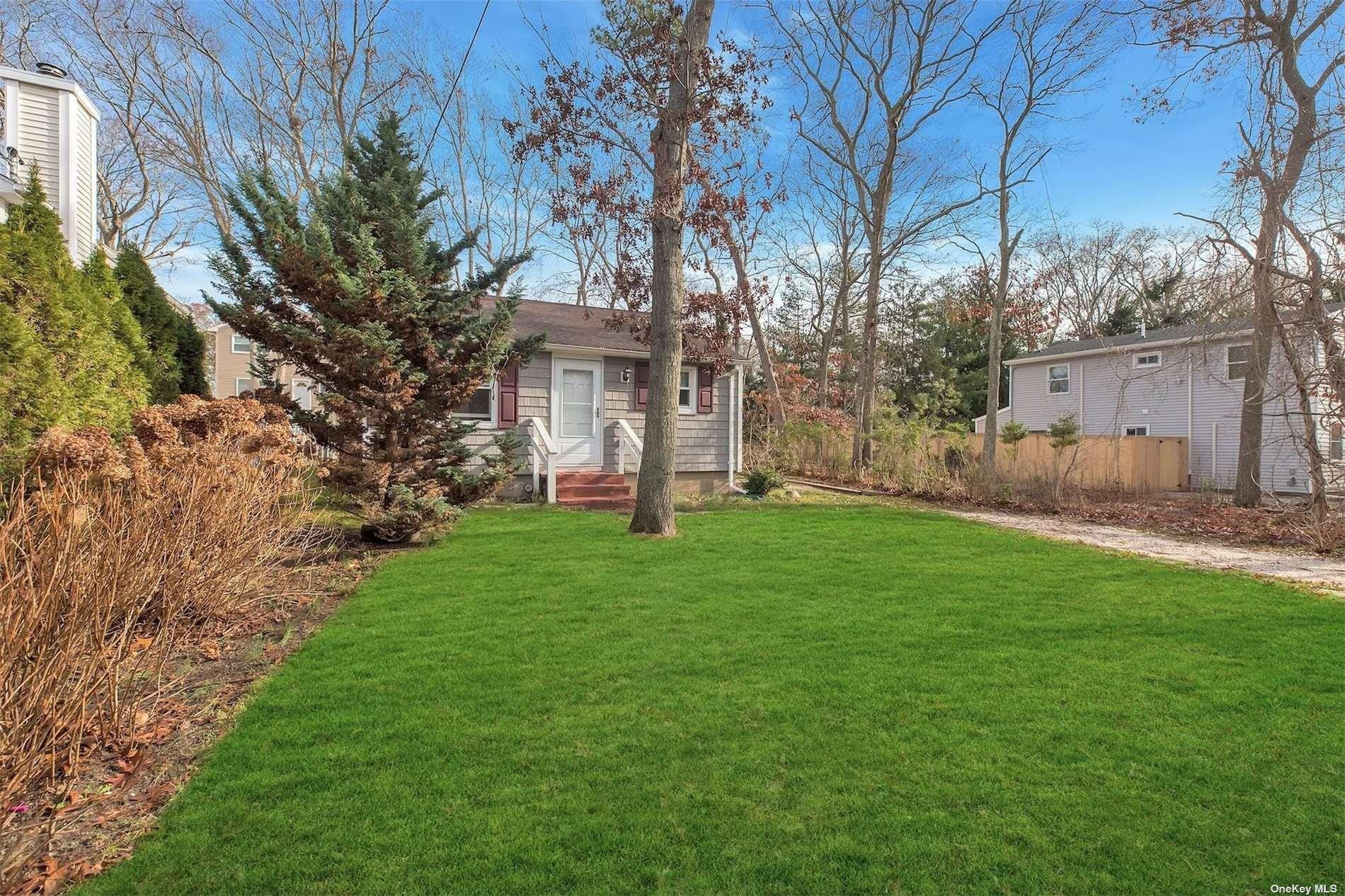 Shell Rd, Hampton Bays, NY 11946