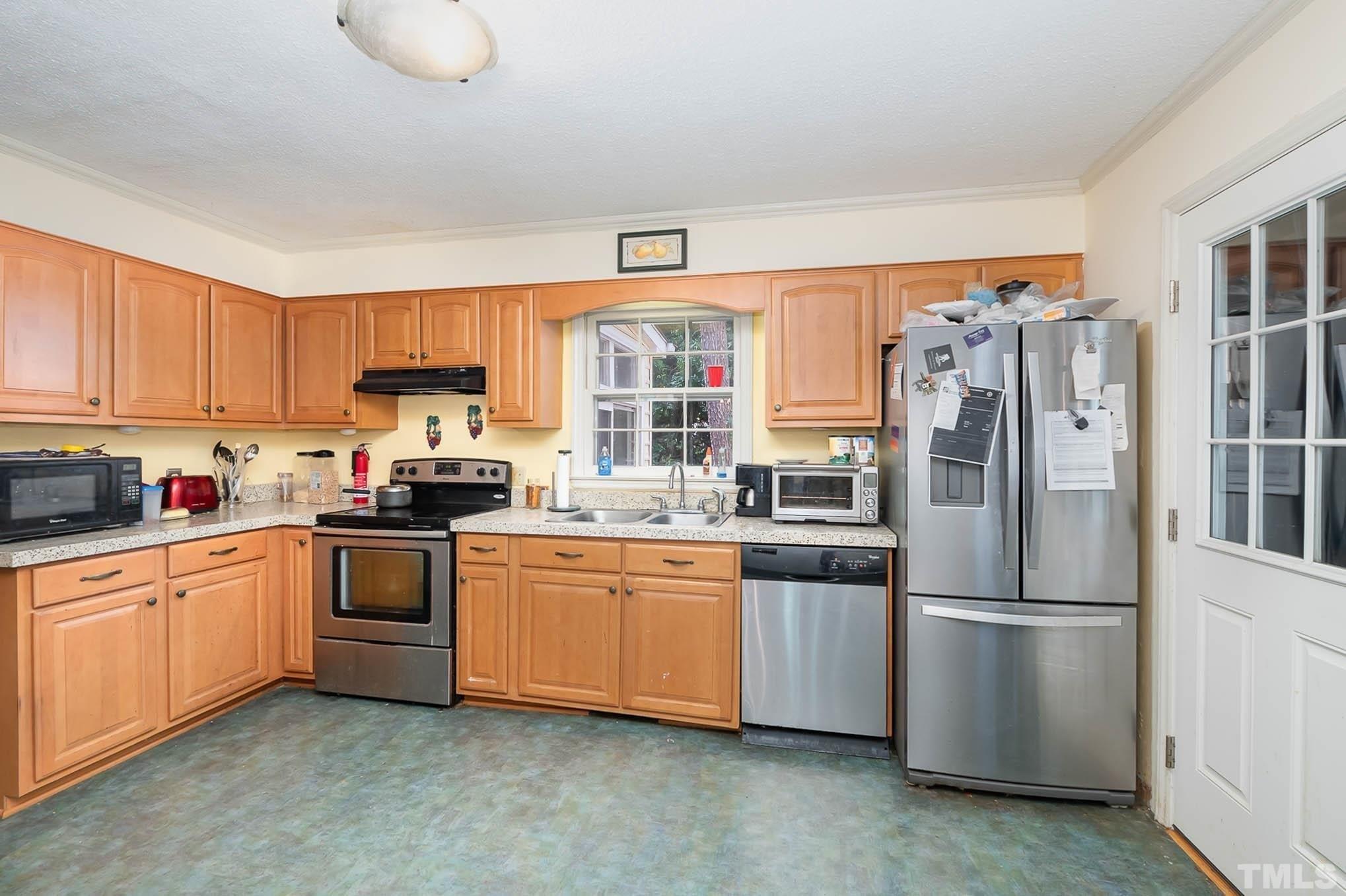 Fieldstone Dr, Raleigh, NC 27609