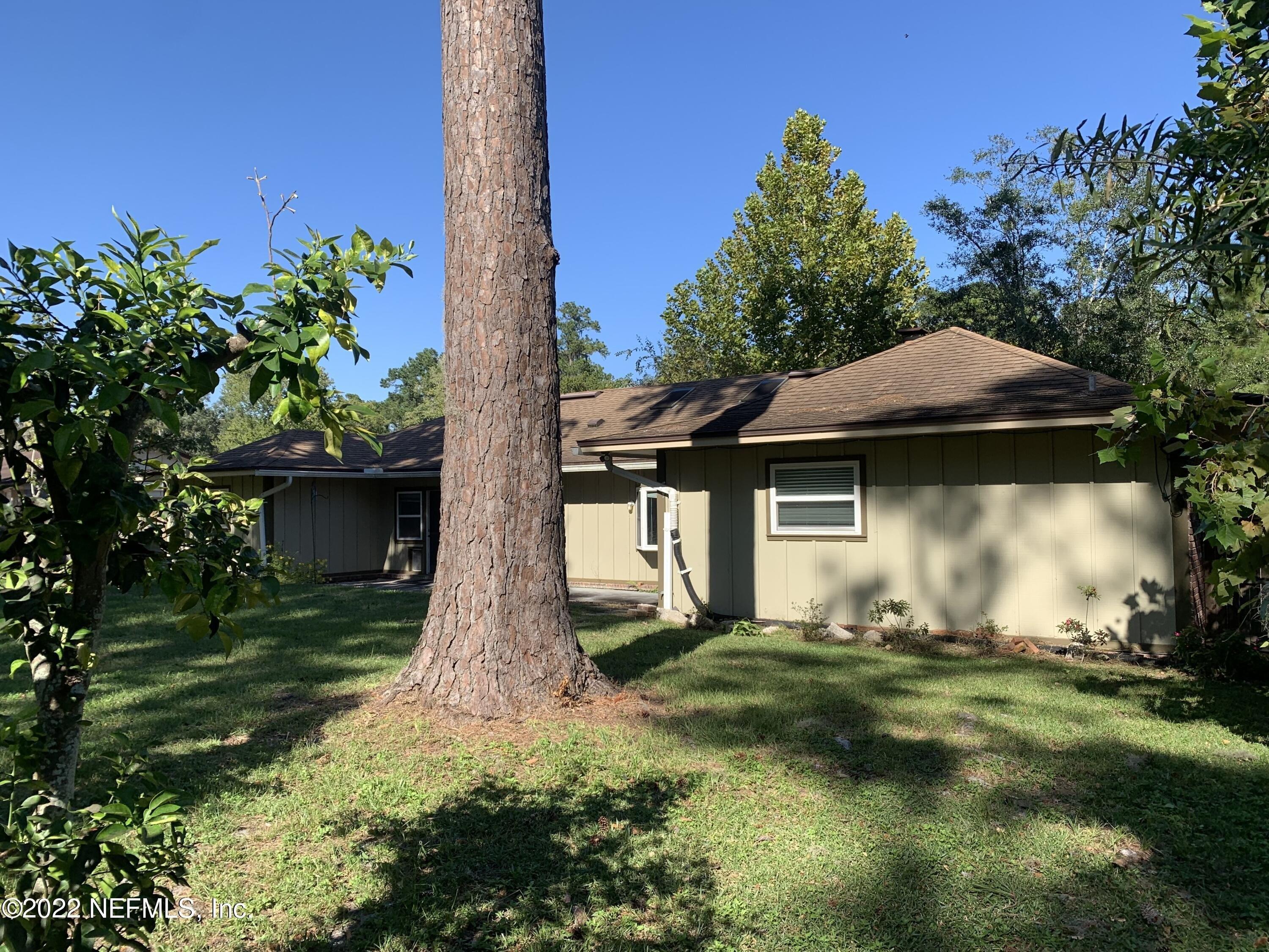 Admirals Walk Dr E, Orange Park, FL 32073