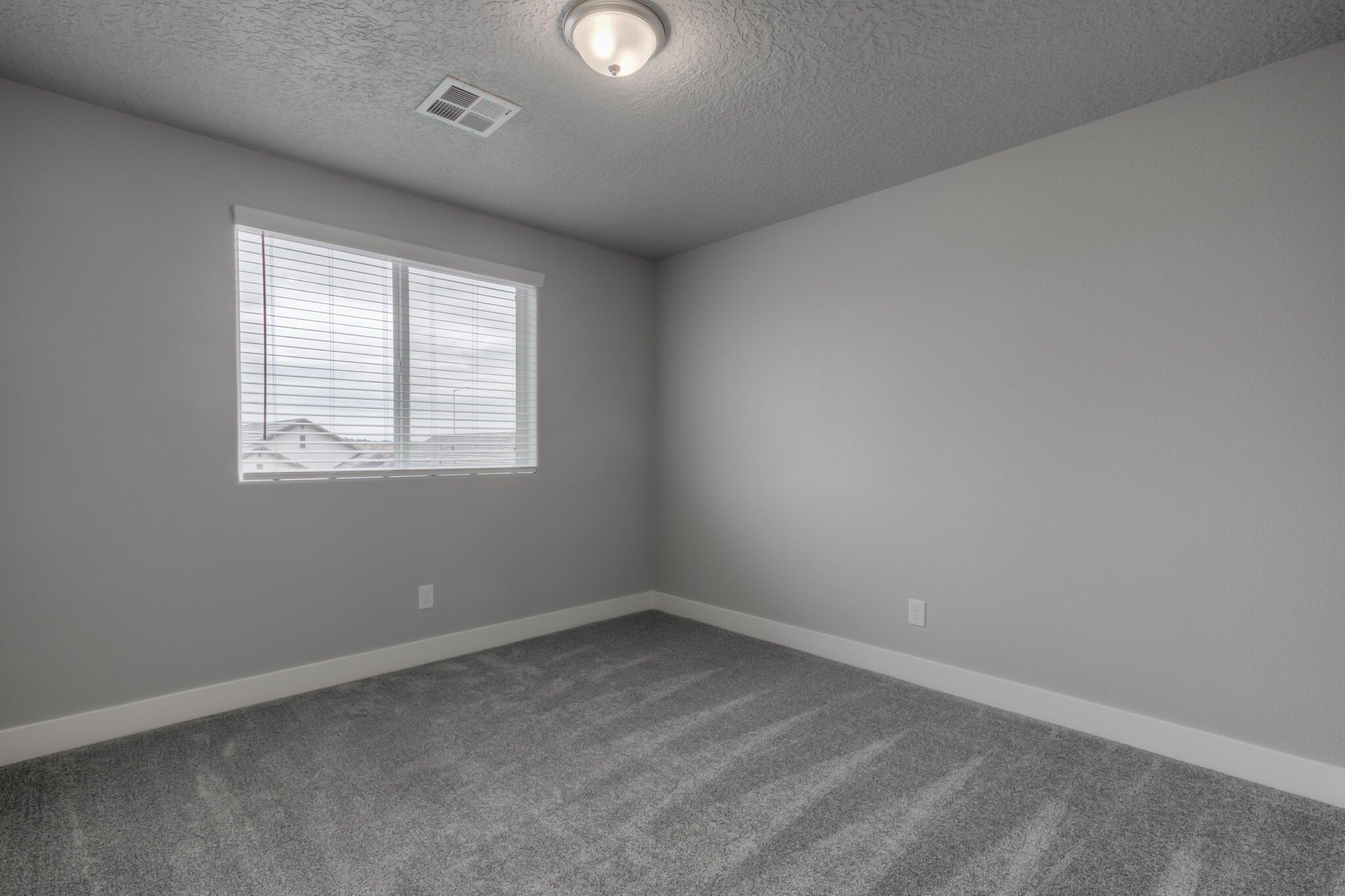 Pinnacle Dr Se, Rio Rancho, NM 87124