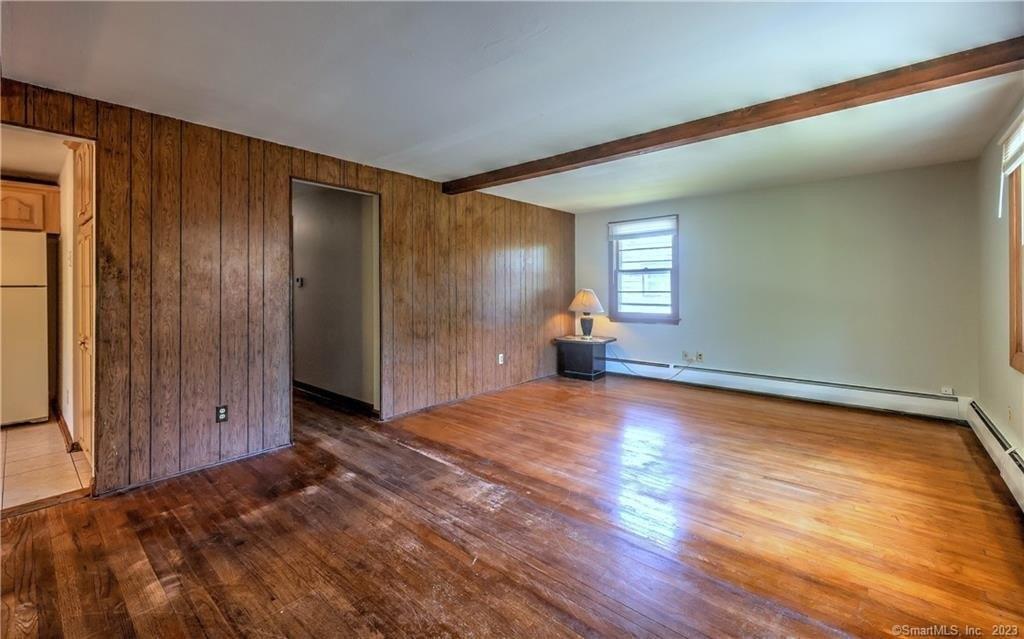 Sorrento Ave, East Haven, CT 06512