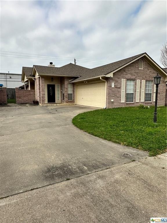 Tradewind Dr, Victoria, TX 77904