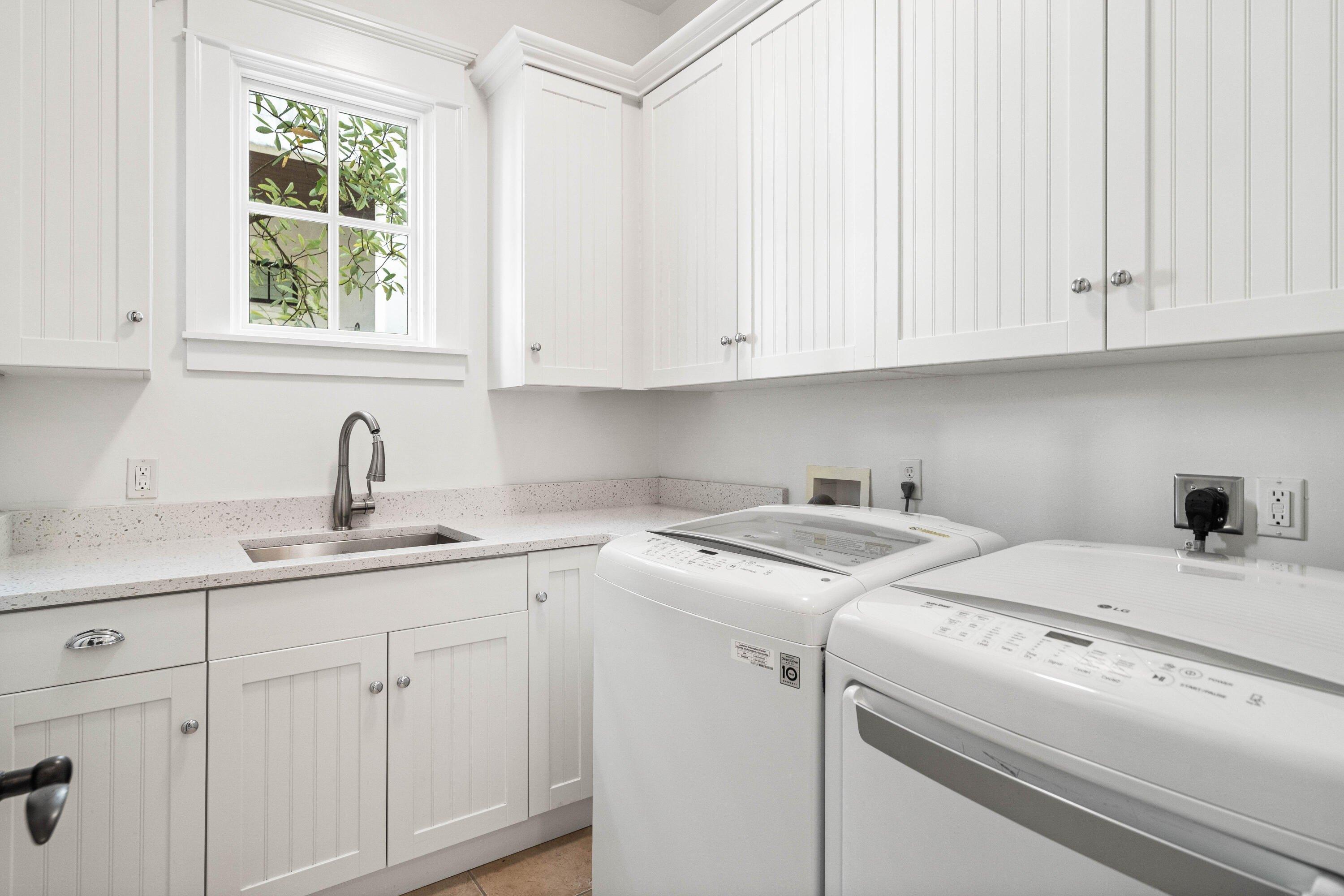 W Water St, Inlet Beach, FL 32461