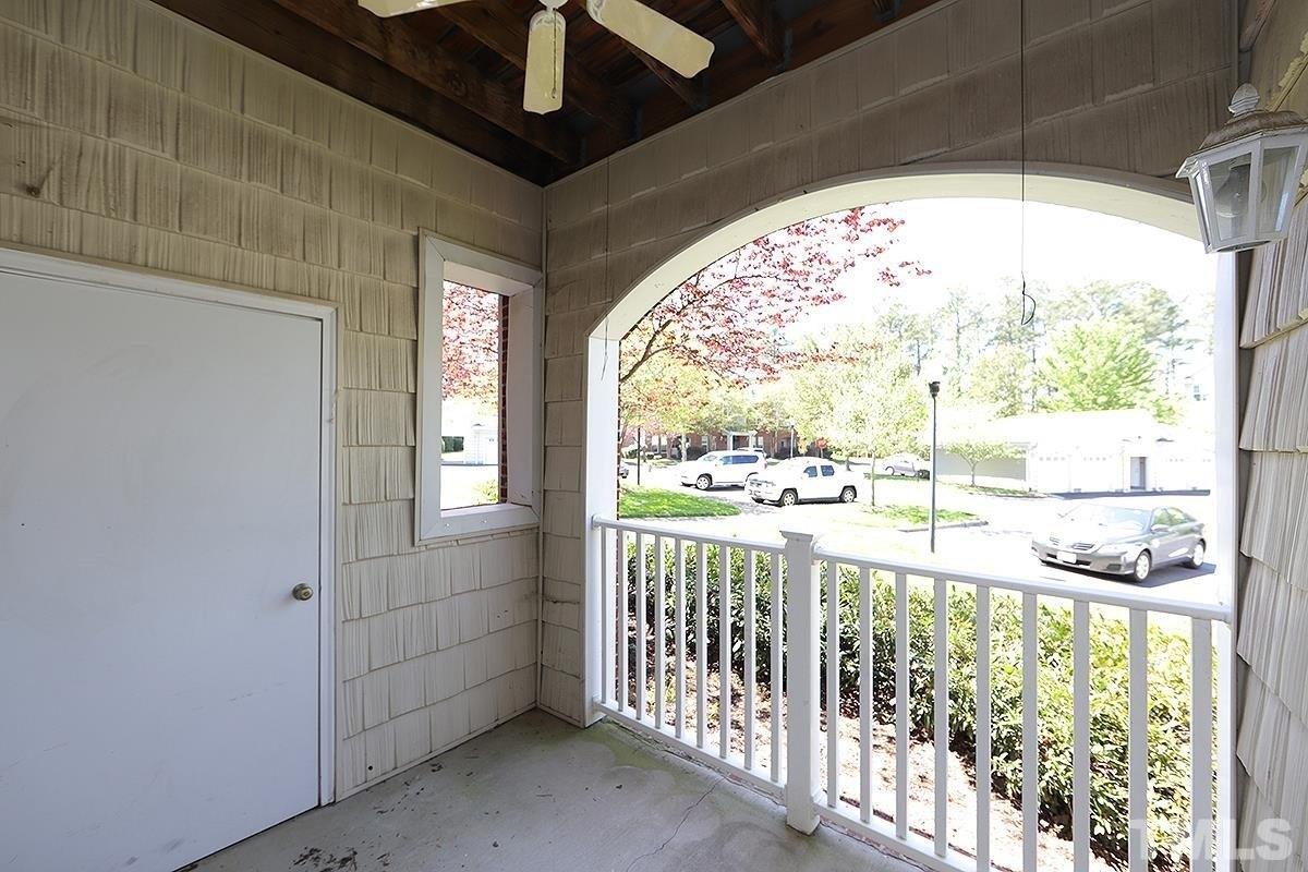 Arborgate Cir, Chapel Hill, NC 27514