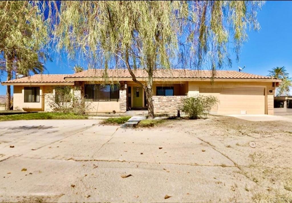 Club Cir E, Borrego Springs, CA 92004