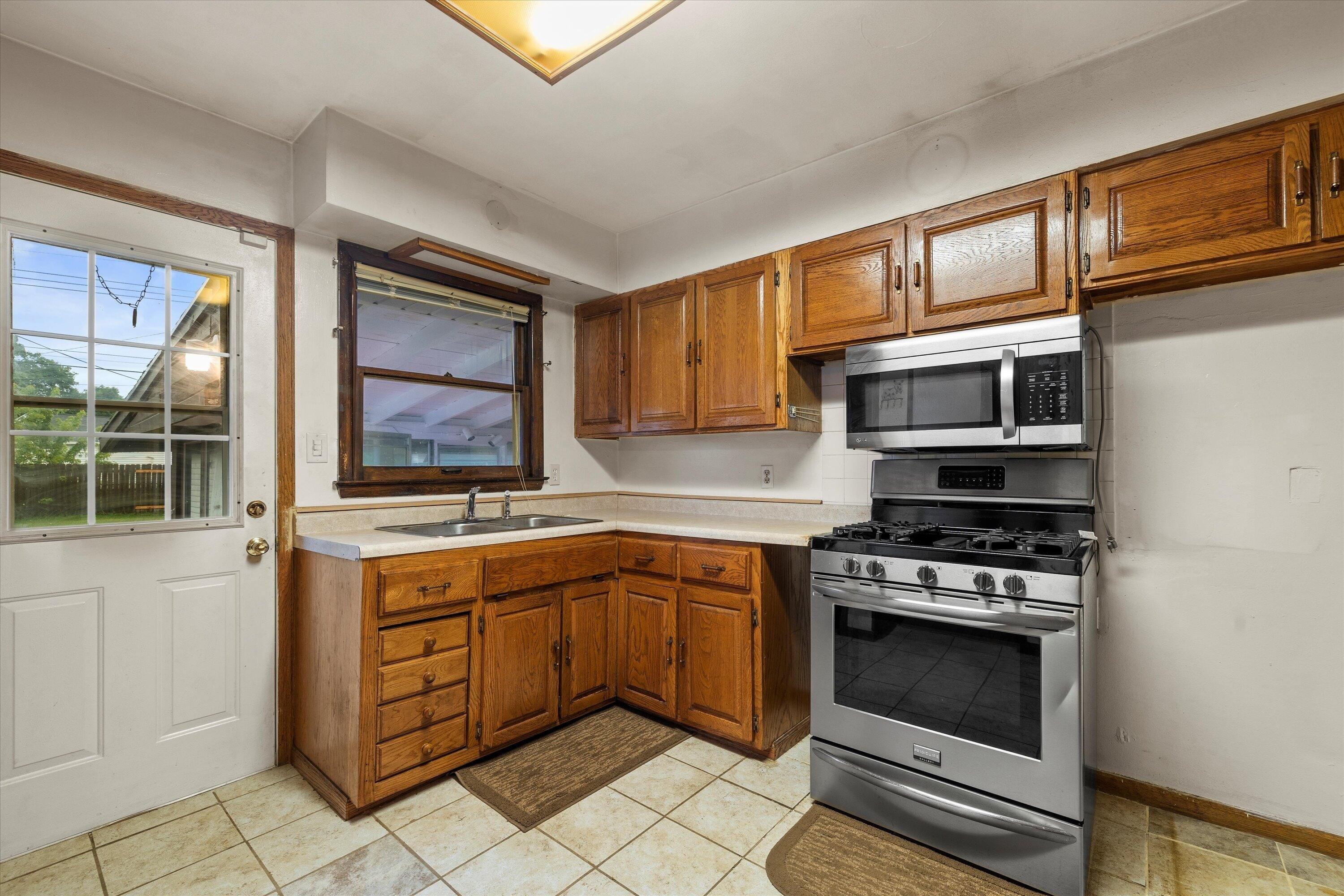 N 81st St, Milwaukee, WI 53218
