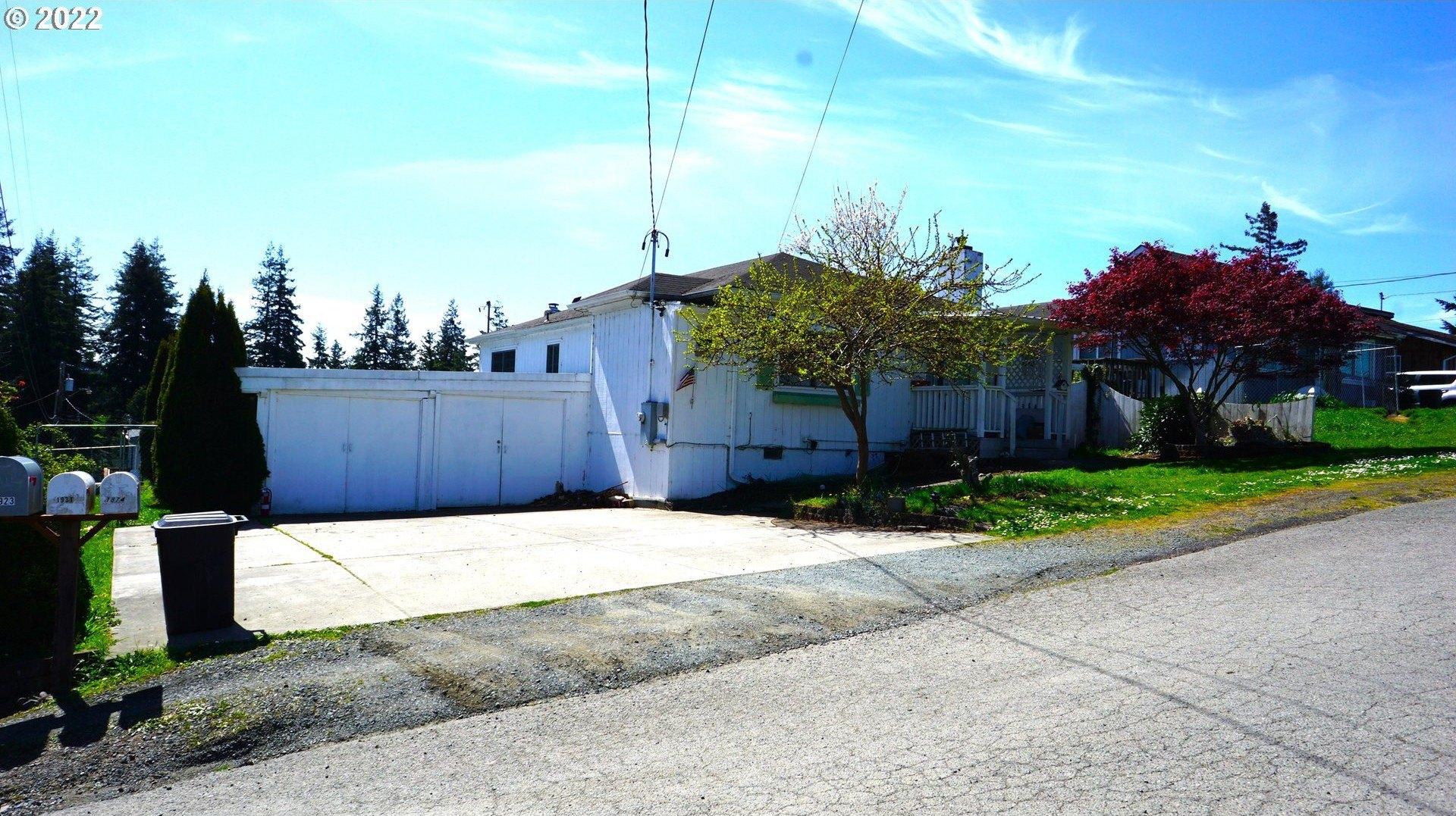 Willow St, Myrtle Point, OR 97458