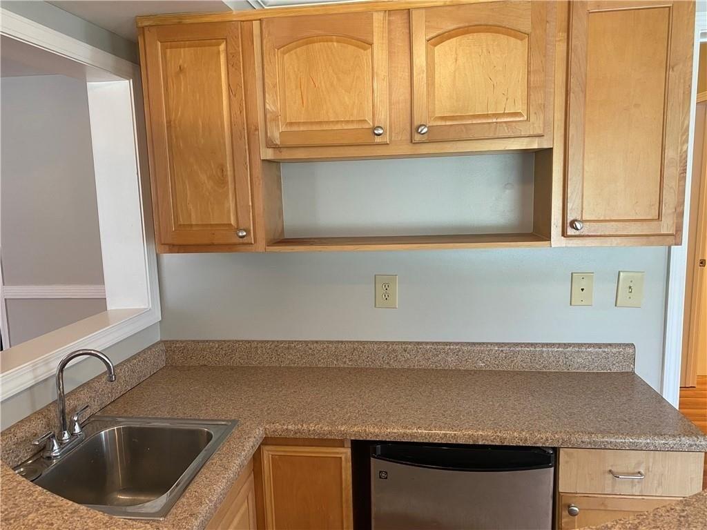 Fairoaks Cir, Stockbridge, GA 30281