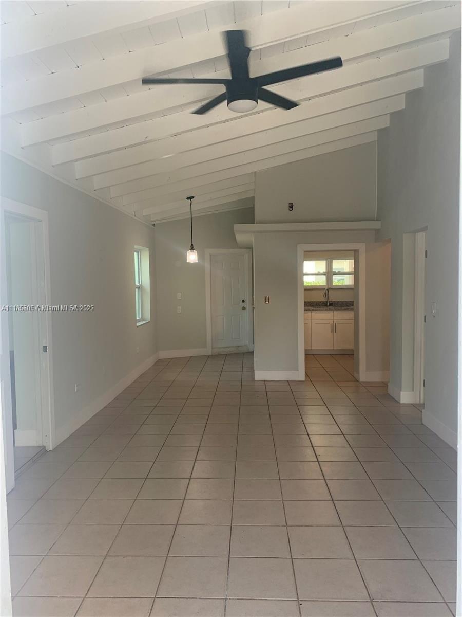 Ne 135th Ln, North Miami Beach, FL 33181