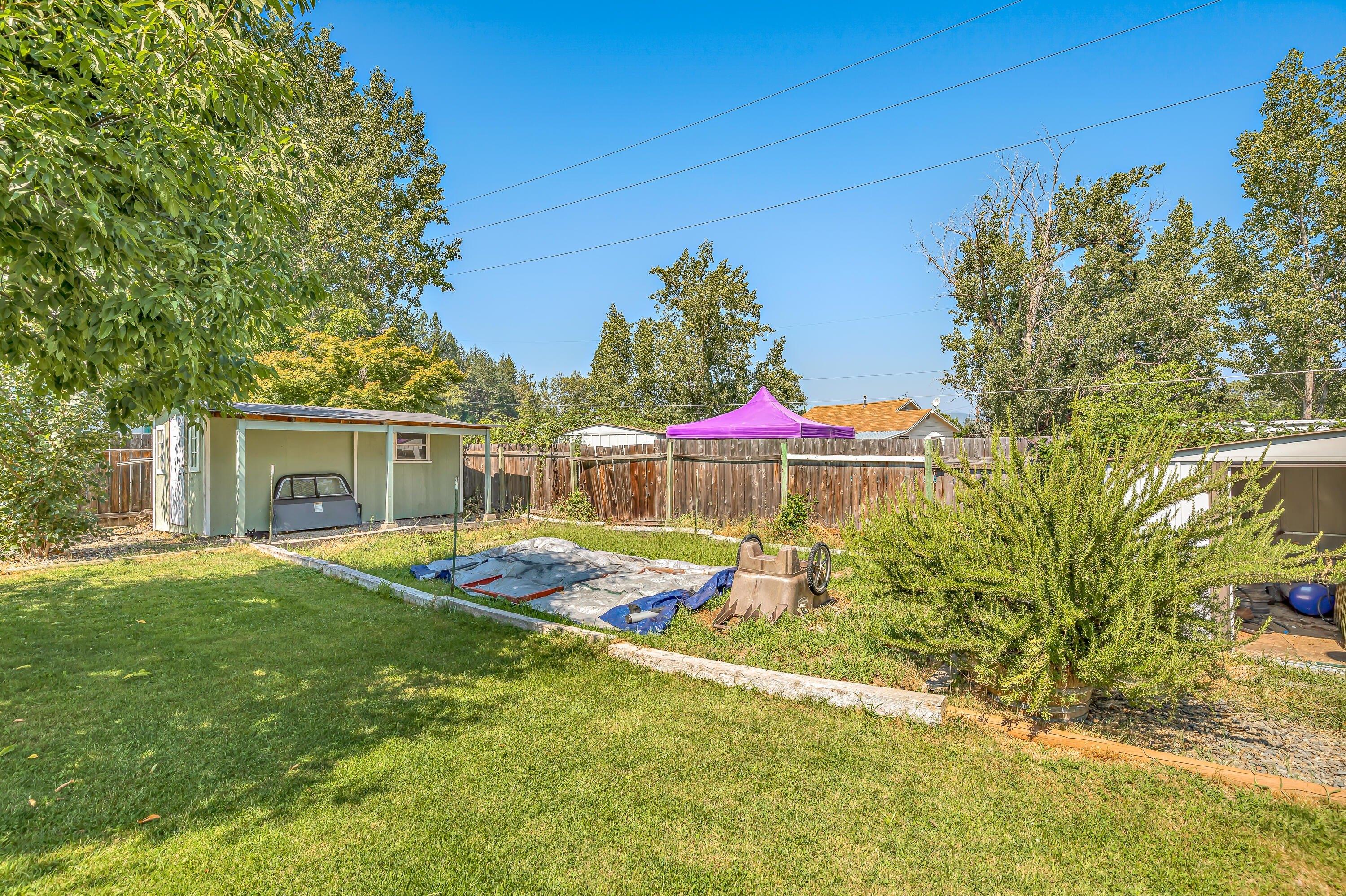Drury Ln, Grants Pass, OR 97527