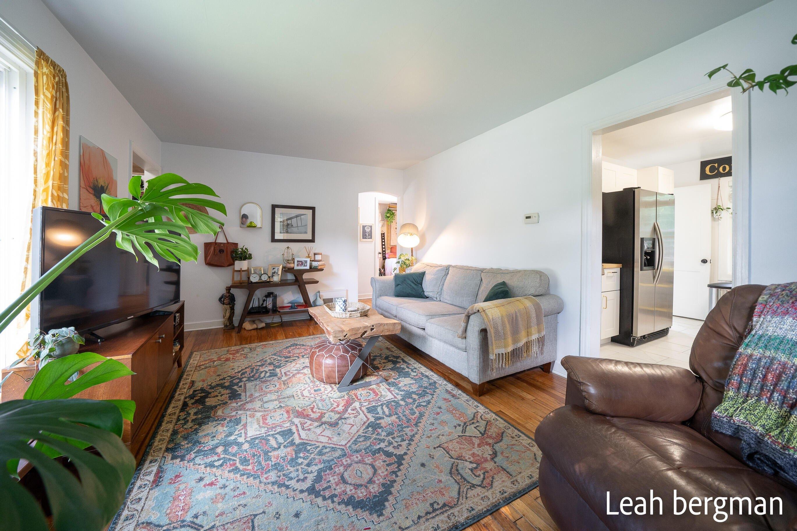 Wisconsin St, Grand Haven, MI 49417