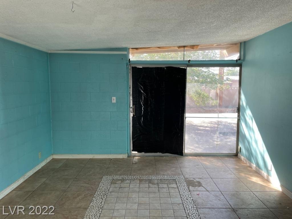 Margo Dr, Las Vegas, NV 89122