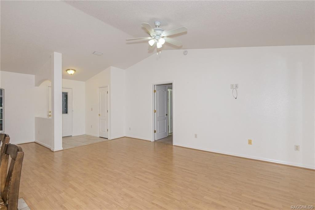W Wilburton Dr, Dunnellon, FL 34433