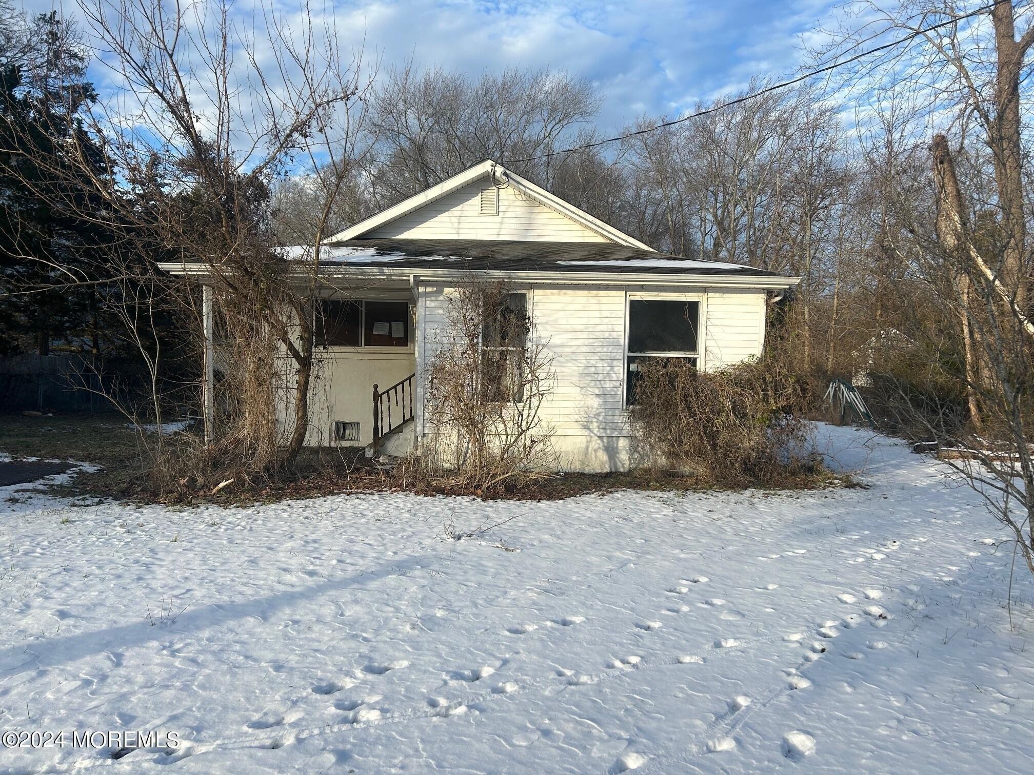 E Bay Ave, Barnegat, NJ 08005