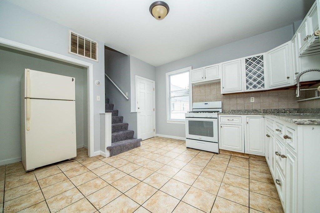 Locust St, New Bedford, MA 02740